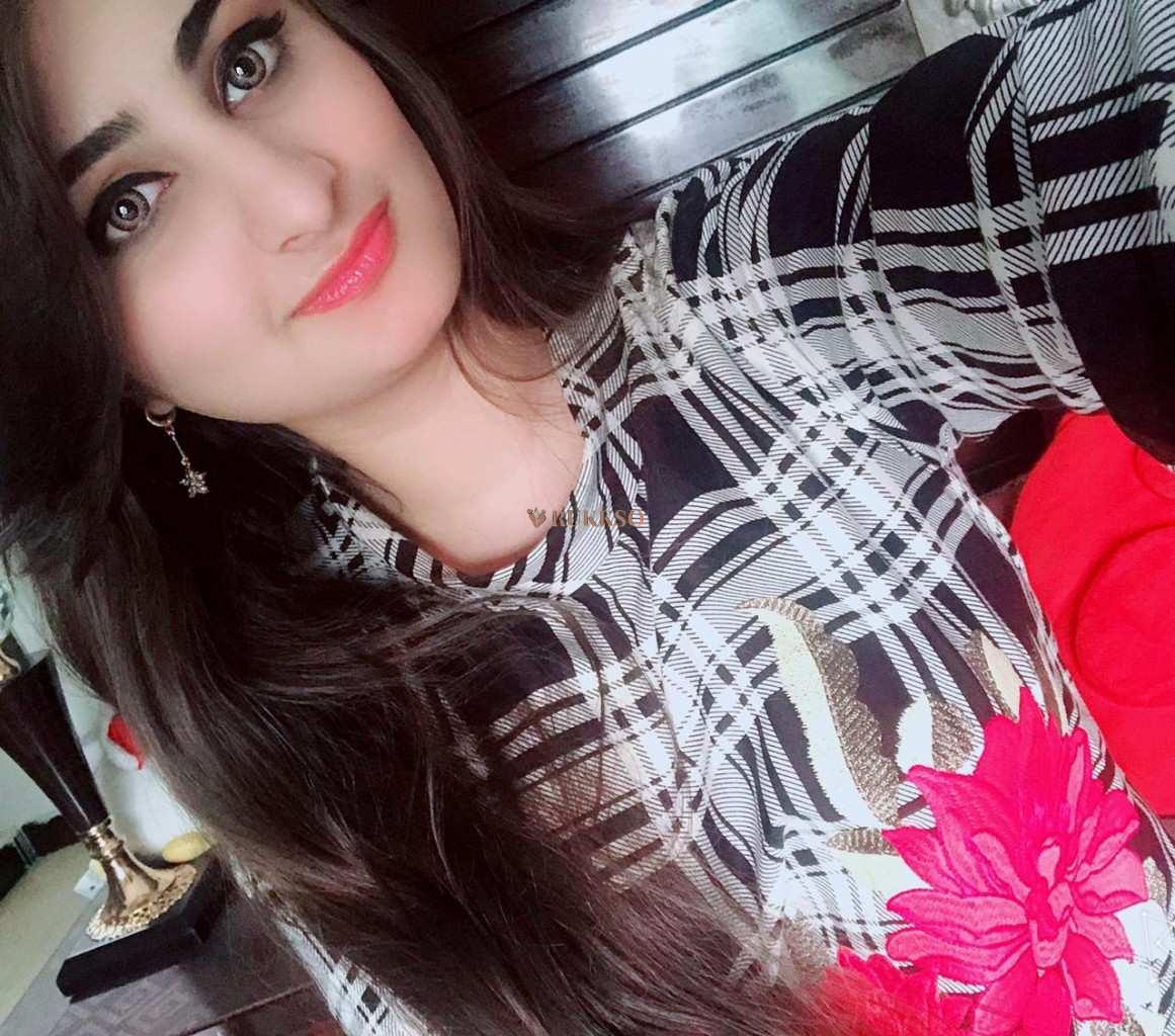 Simran Kaur – Reliable Escort Service Pune